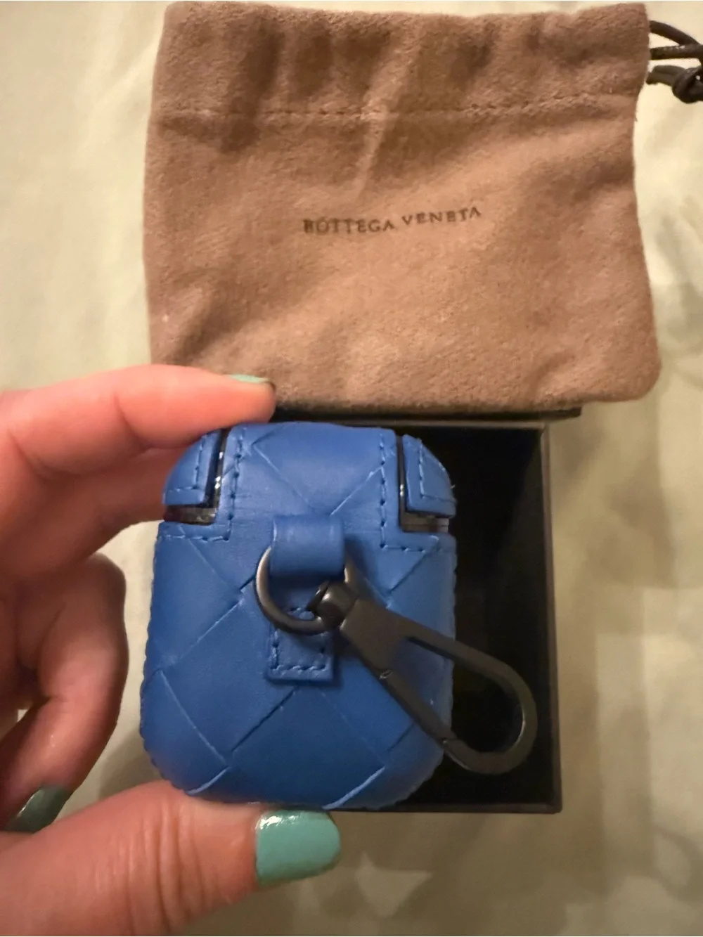Bottega Veneta Air Pod Case w/ box & dusty